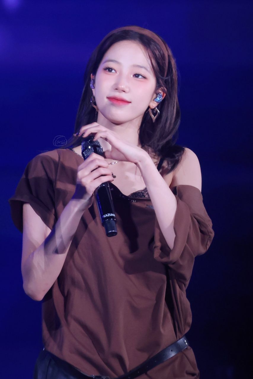 르세라핌 카즈하