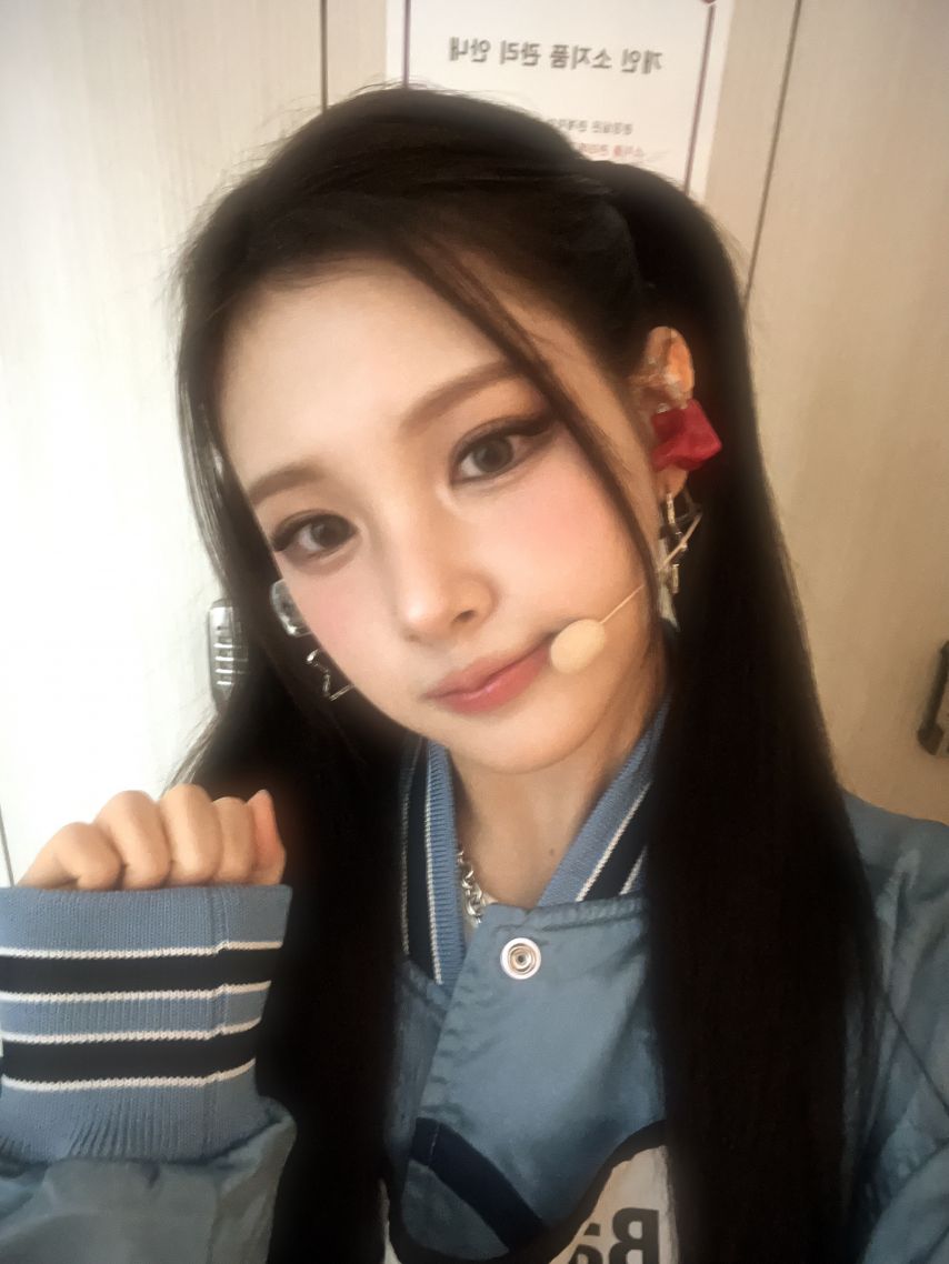 베이비돈크라이 이현