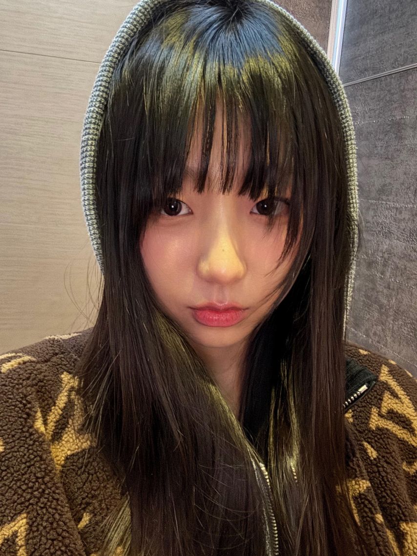 표은지