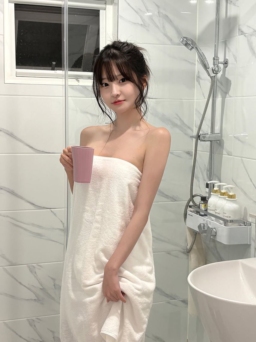 박민정 인스타(with.고말숙 김빵귤 양유정 동그란 유나몽)