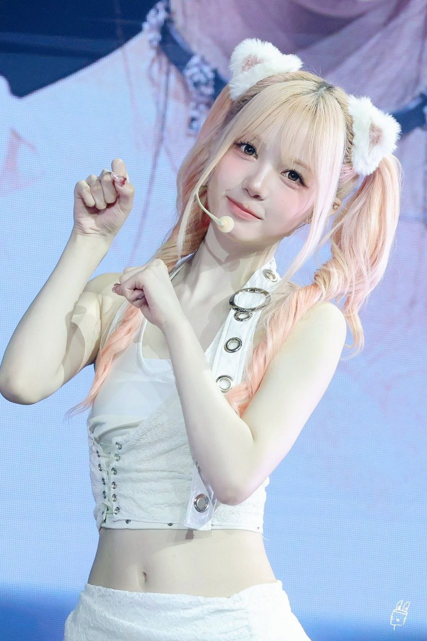 트리플에스 김채원