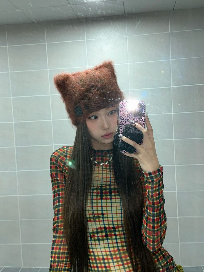 이즈나 데뷔 1주년