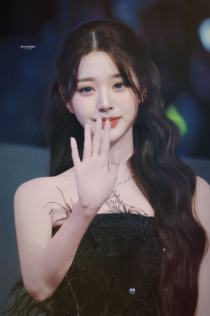 장원영 IVE아이브 251128 MAMA