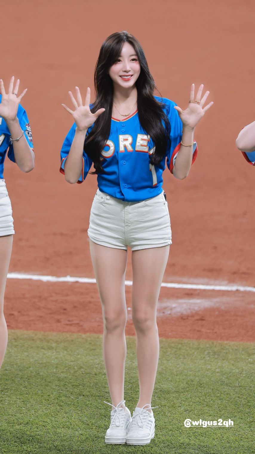 안지현