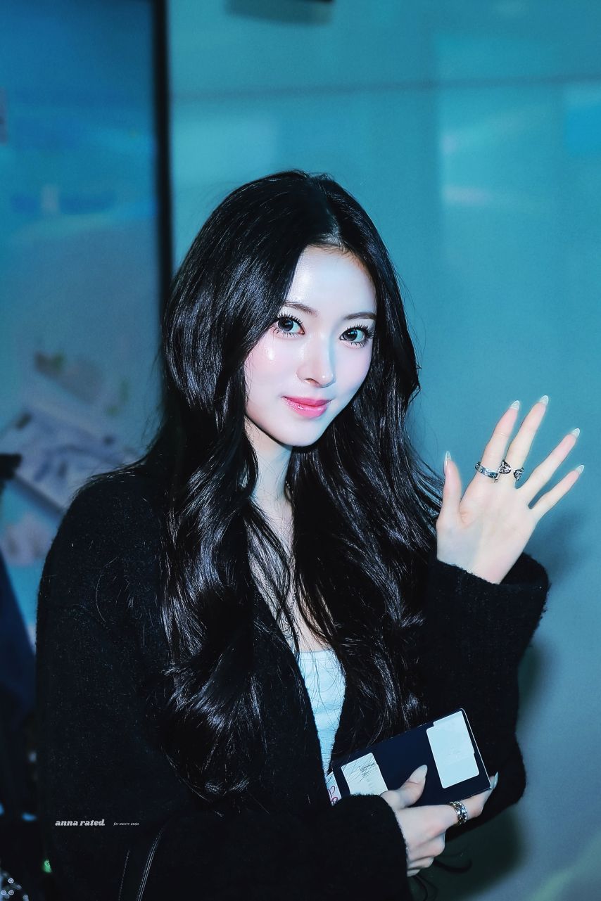 미야오 안나