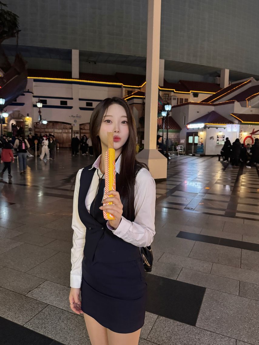 강수경 송민교 김주선 홍예빈
