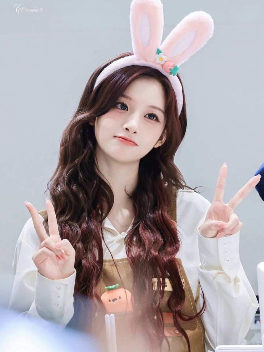 NMIXX (엔믹스) 설윤