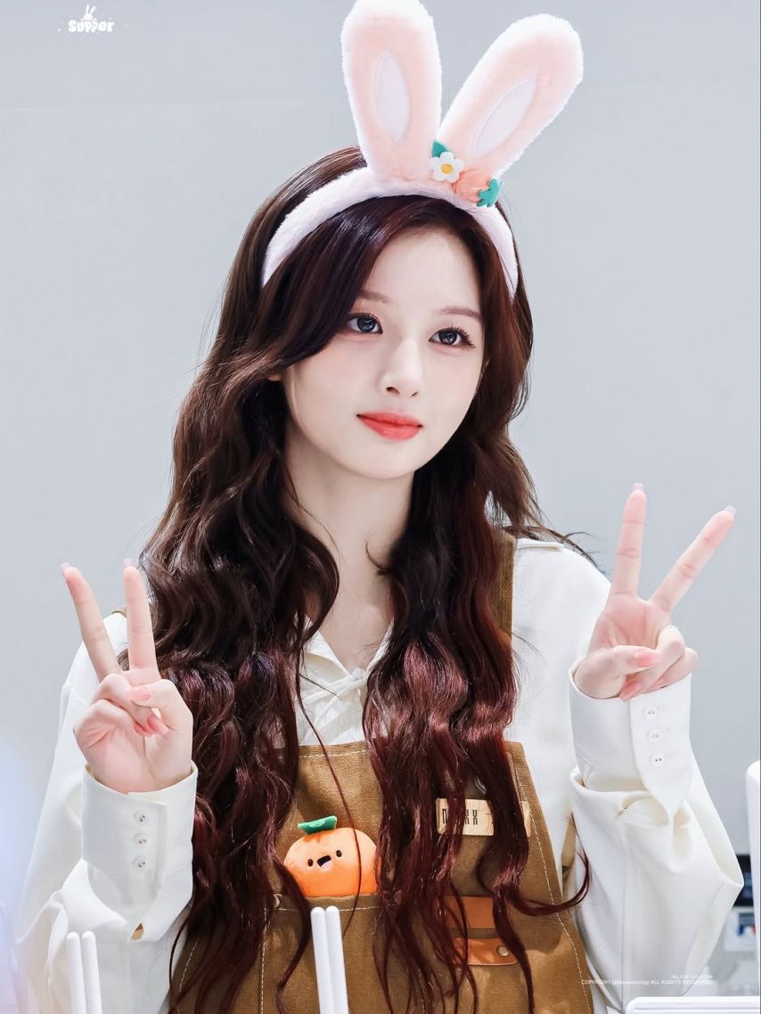 NMIXX (엔믹스) 설윤
