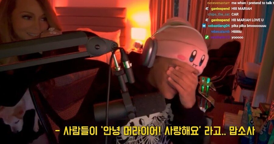 미국의 한 13살 스트리머 방송 중에 엄마 공개