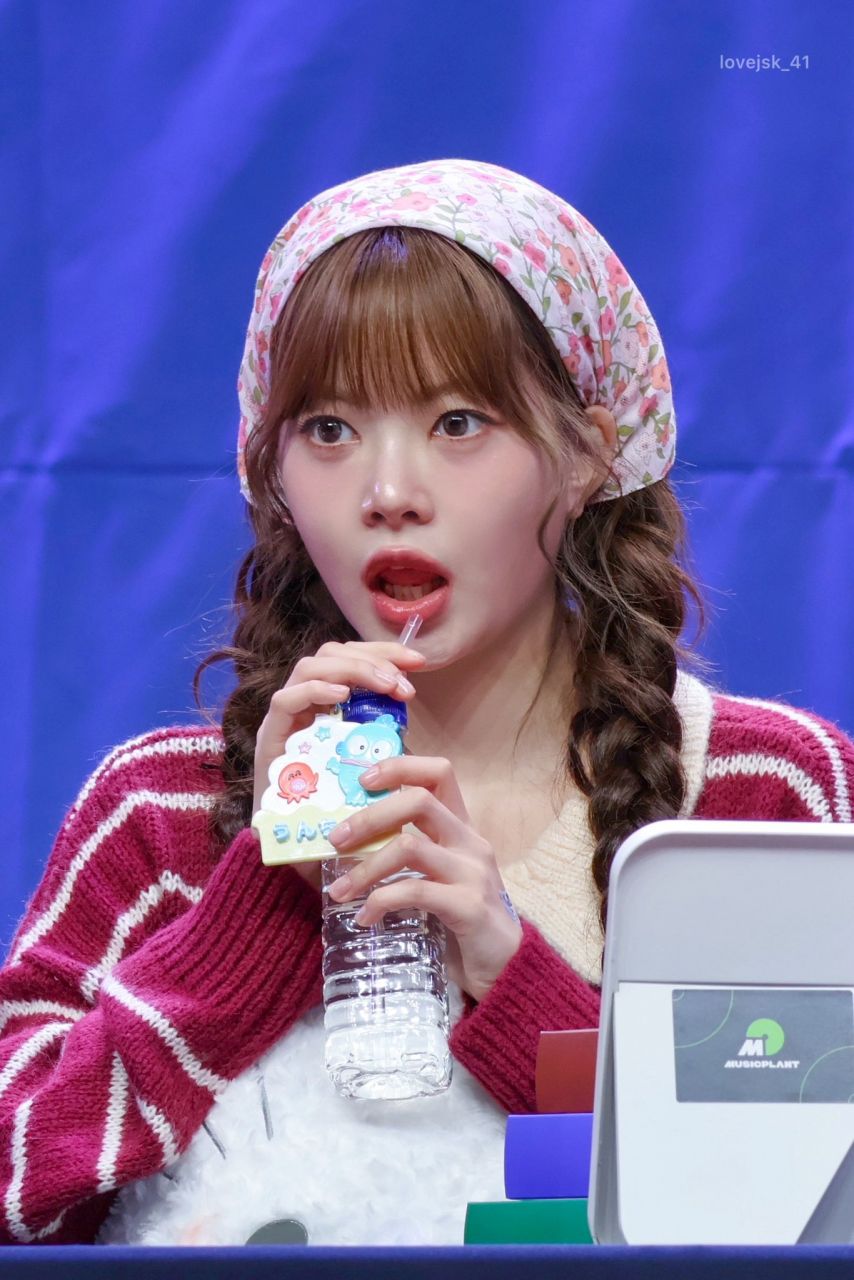 르세라핌 홍은채