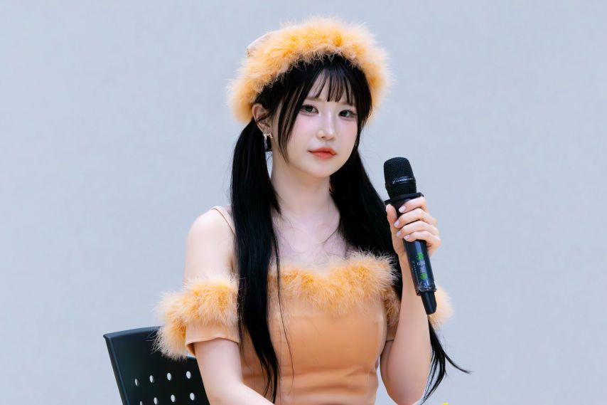 프로미스나인 송하영