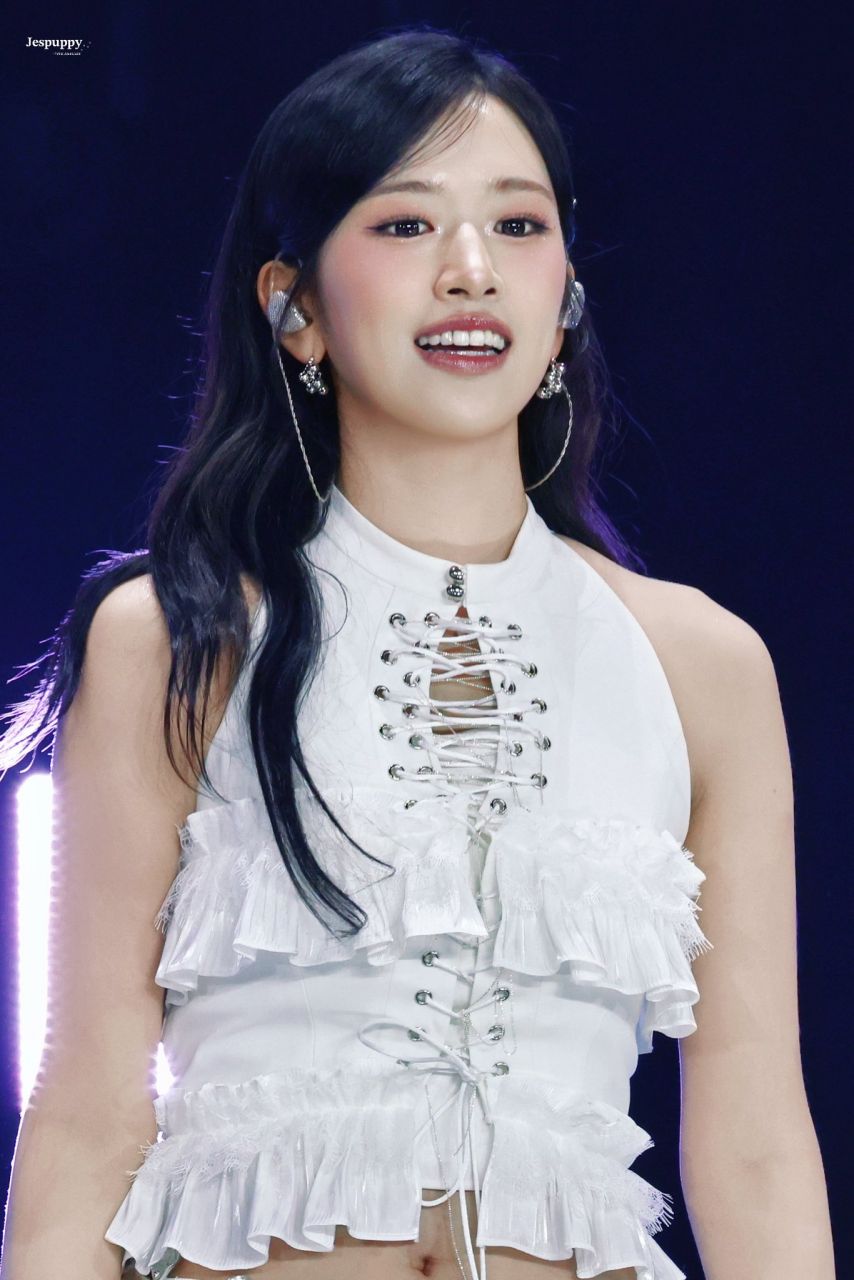 아이브 안유진