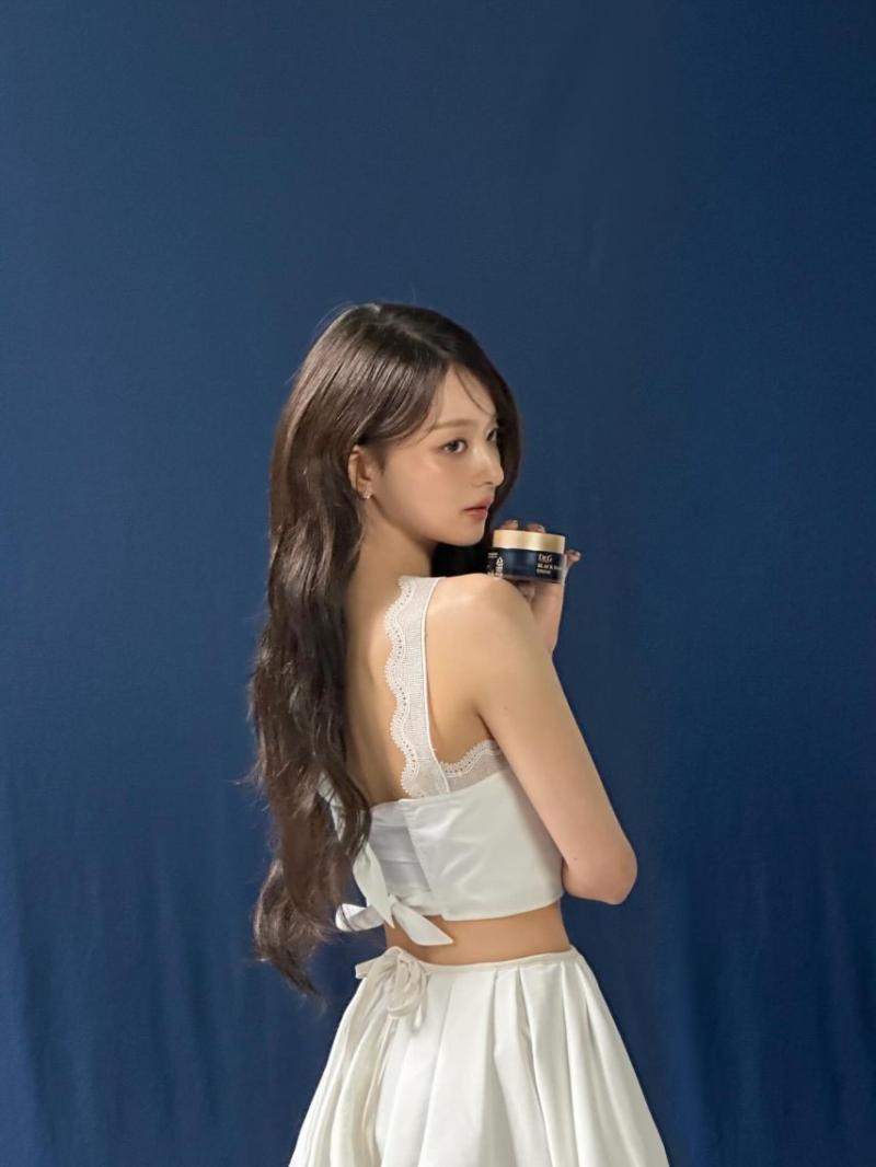 프로미스나인 이나경