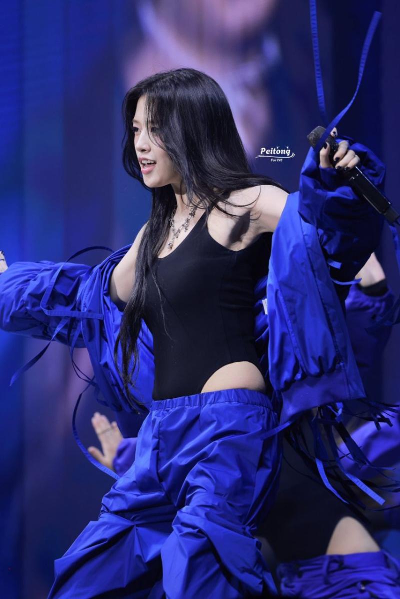아이브 안유진