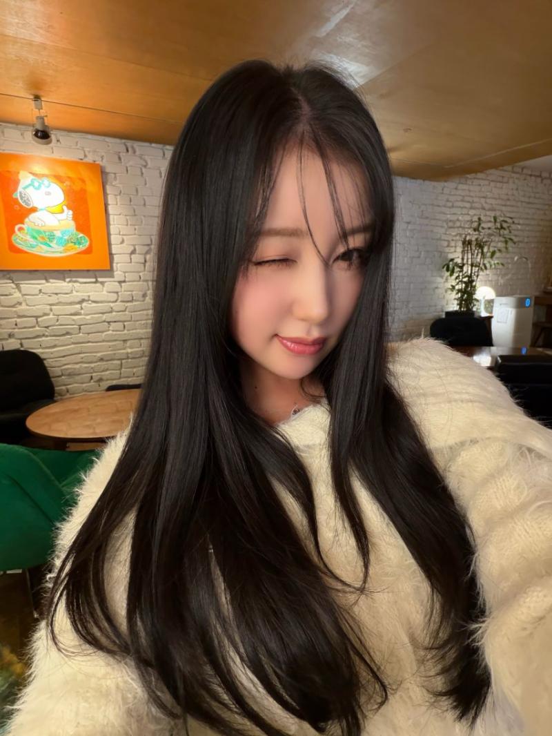 나나 우연 소라 루시 민서 WOOAH우아