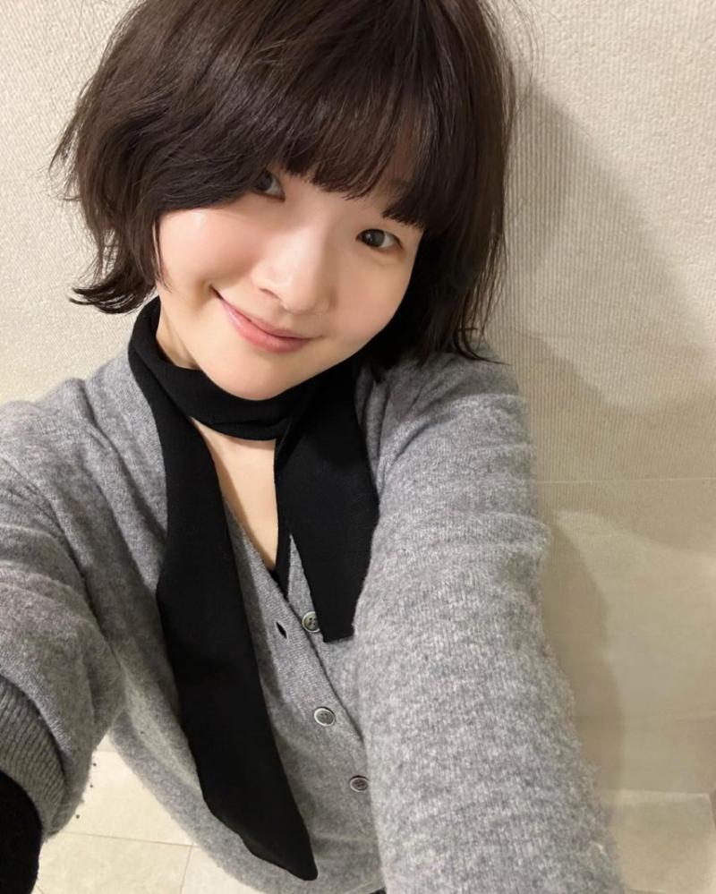 신세경 김설현 박소담 안효섭 Christmas