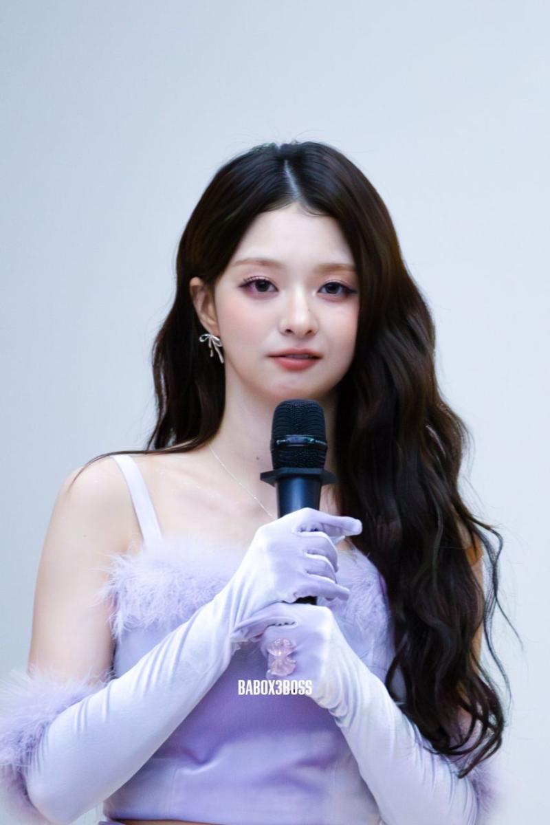 프로미스나인 이나경