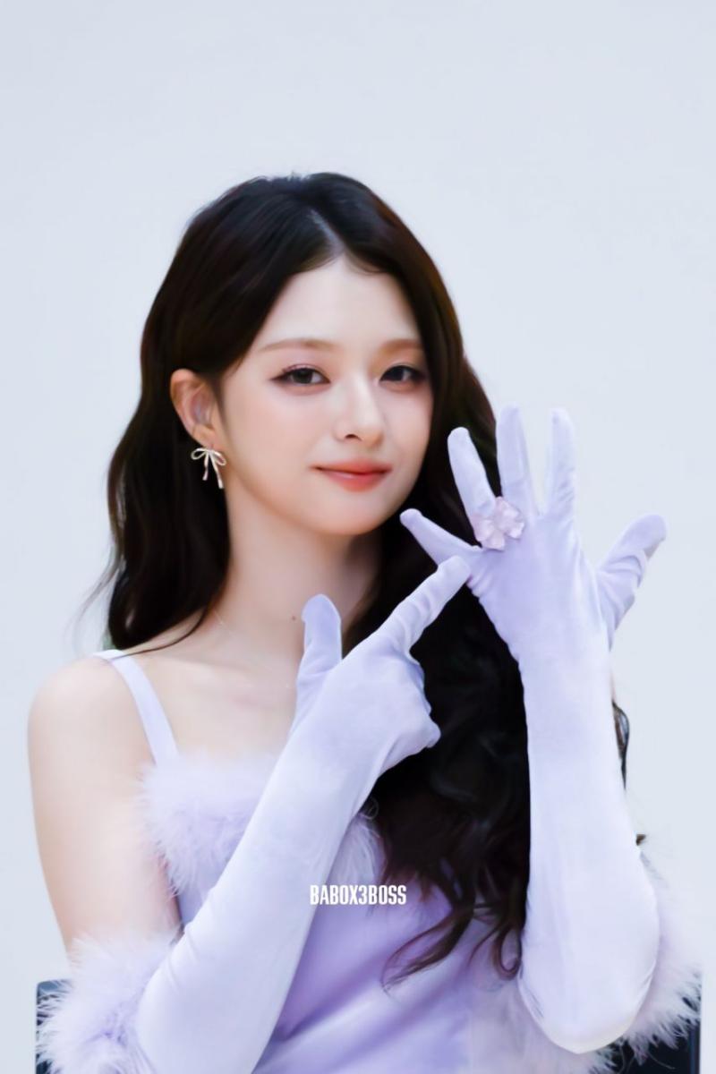 프로미스나인 이나경