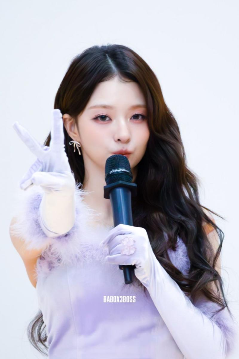 프로미스나인 이나경