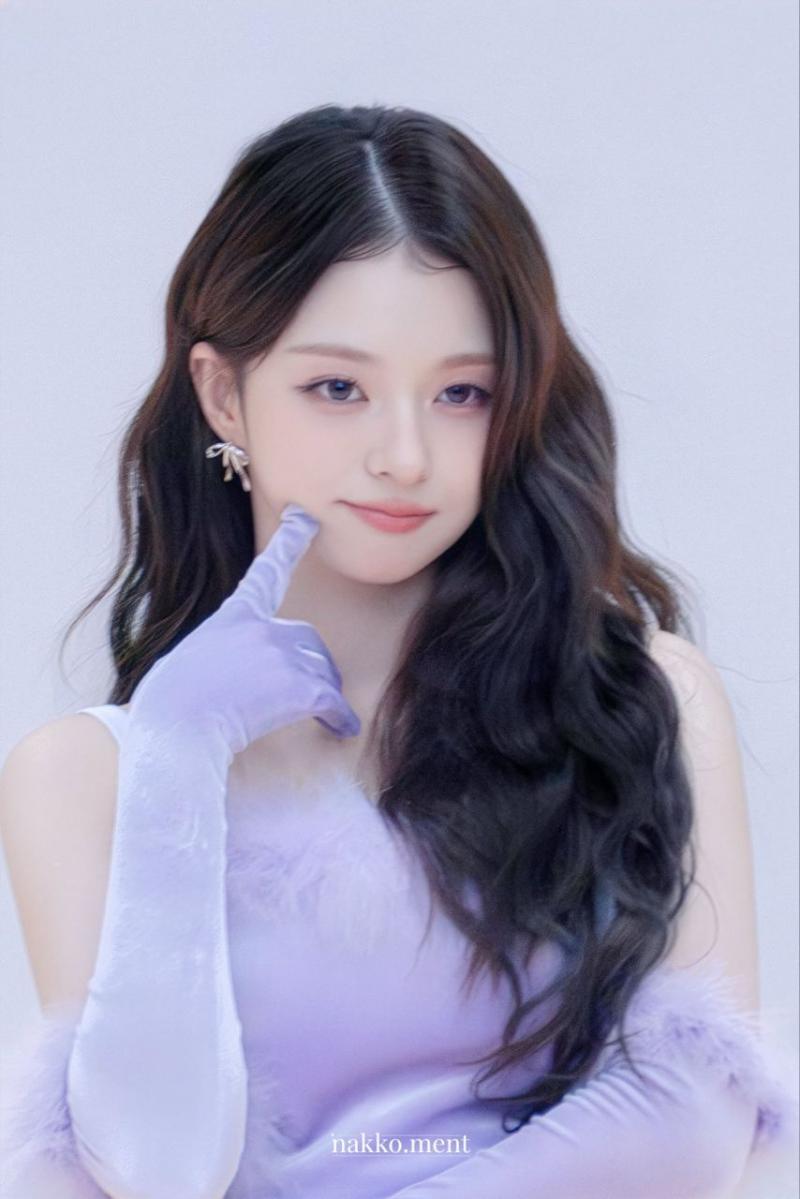 프로미스나인 이나경