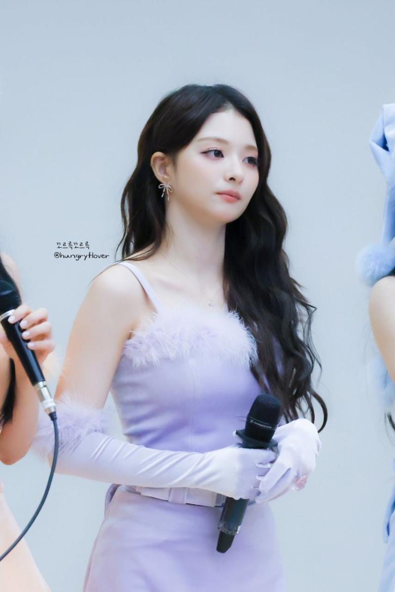 프로미스나인 이나경