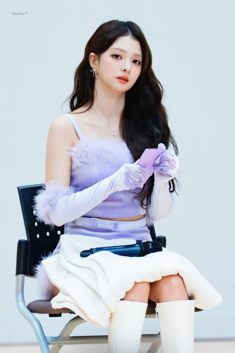 프로미스나인 이나경