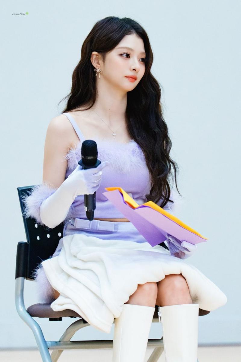프로미스나인 이나경