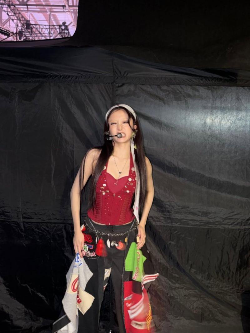 르세라핌 / 김채원,허윤진
