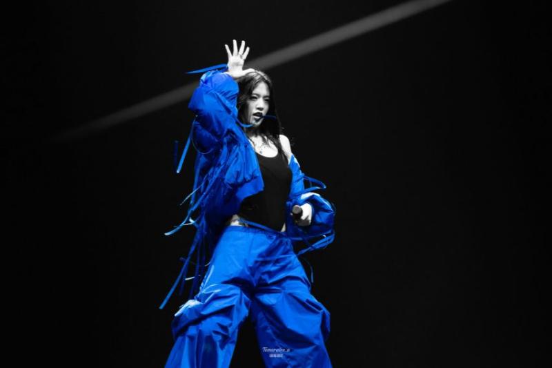 아이브 안유진
