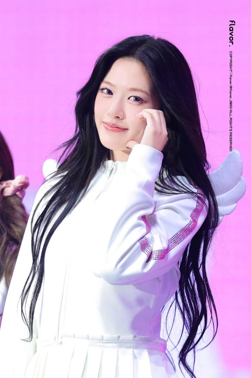 아이브 안유진