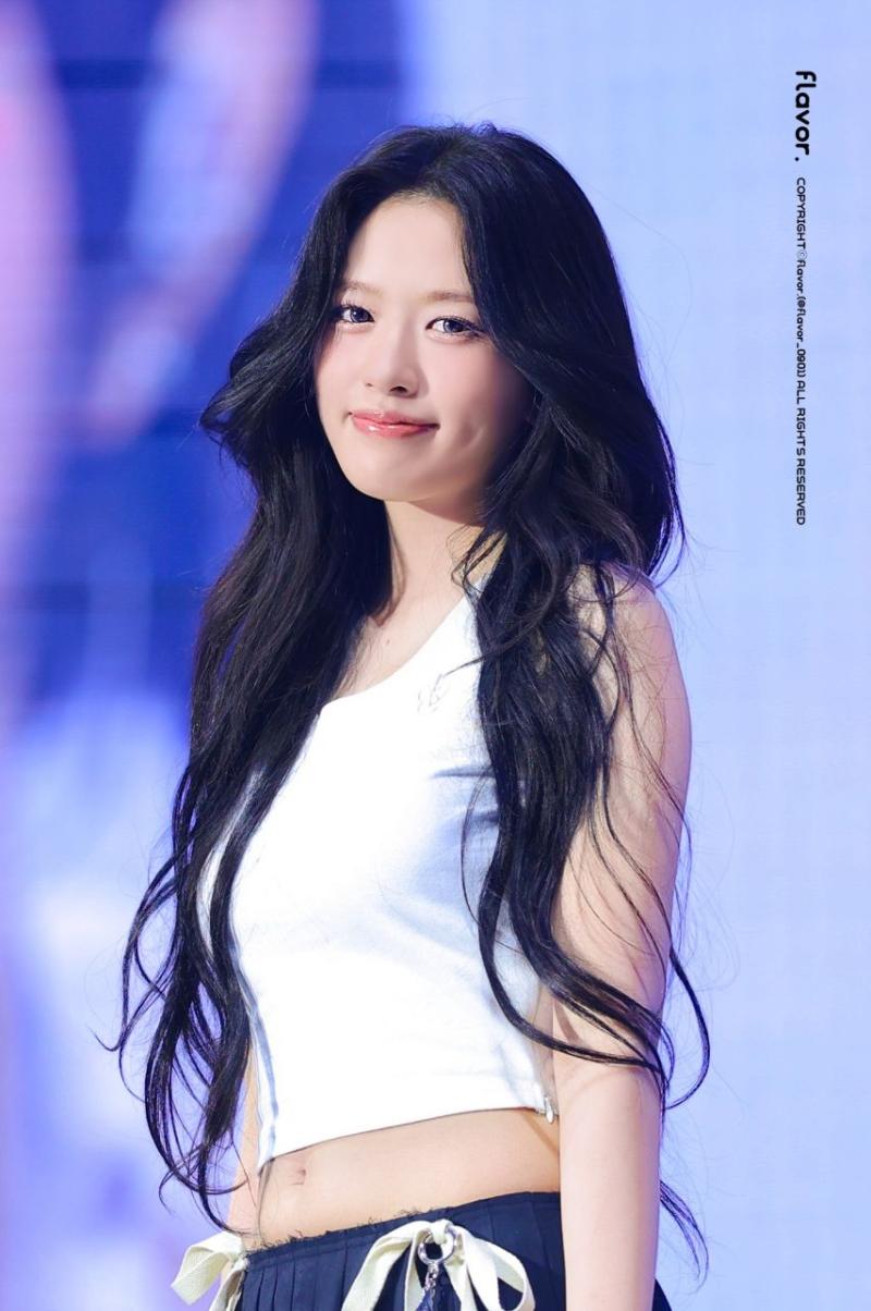 아이브 안유진