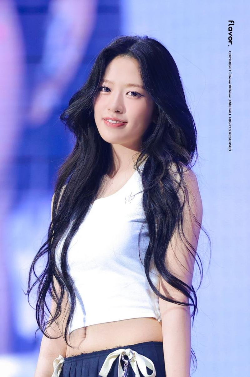 아이브 안유진
