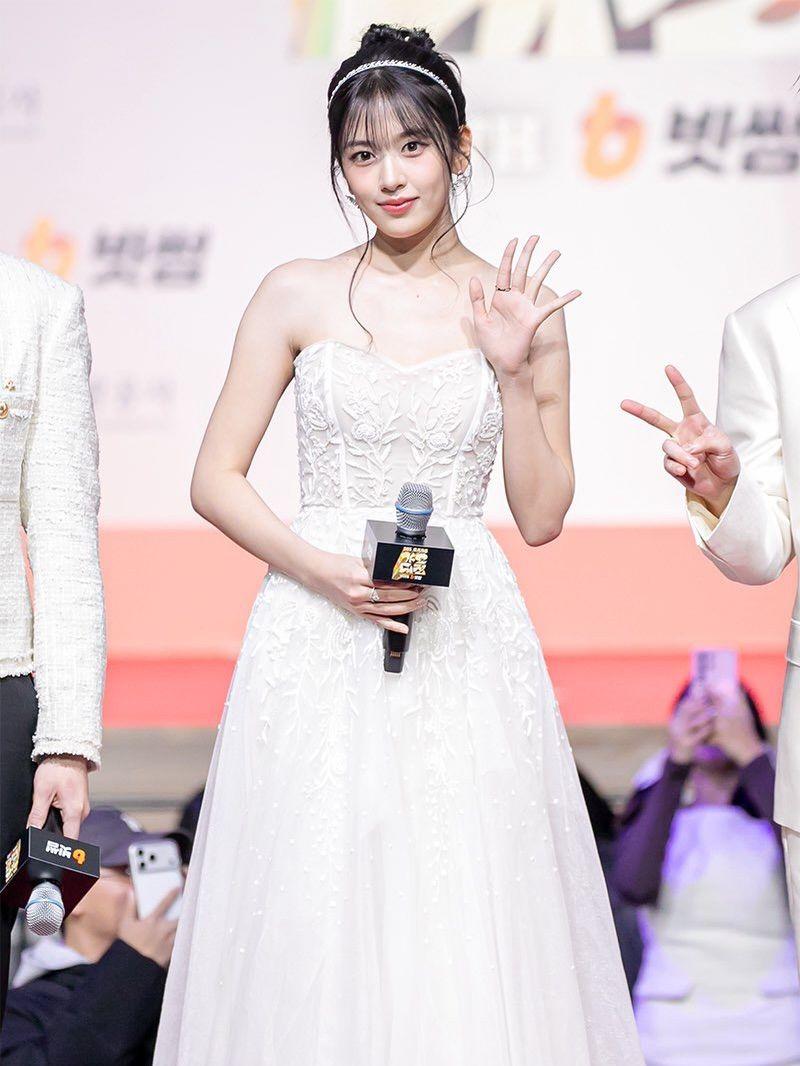 IVE (아이브) 안유진