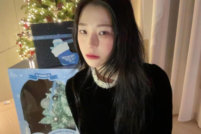 프로미스나인 백지헌