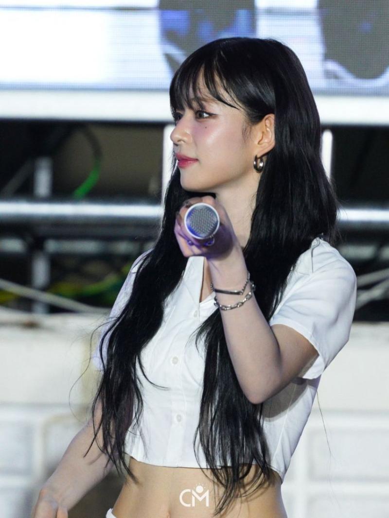 프로미스나인 이채영