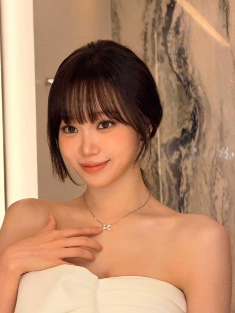 르세라핌 김채원,사쿠라,홍은채