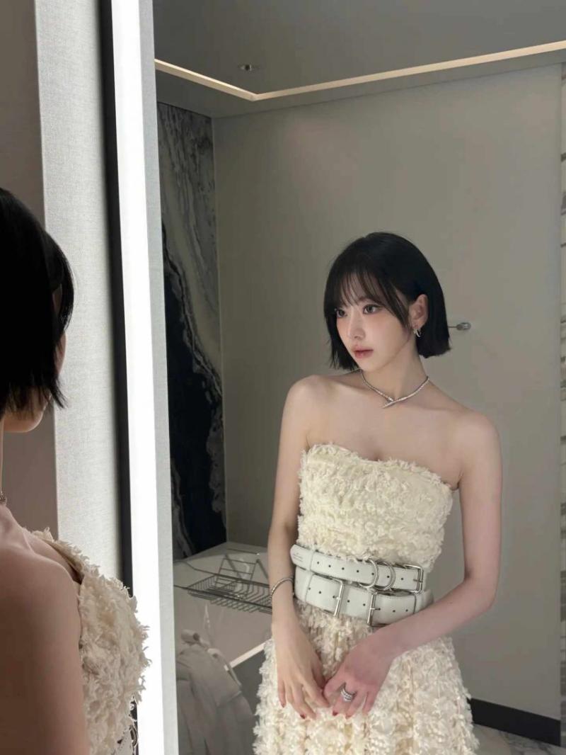 르세라핌 김채원,사쿠라,홍은채