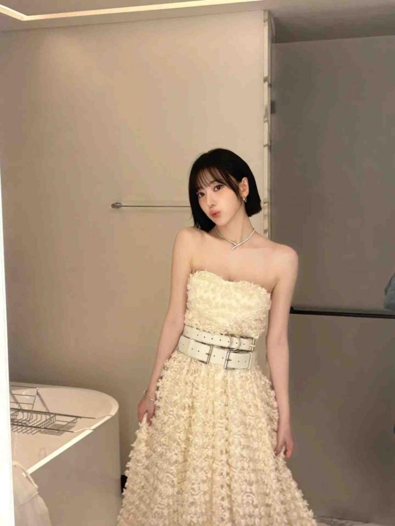 르세라핌 김채원,사쿠라,홍은채