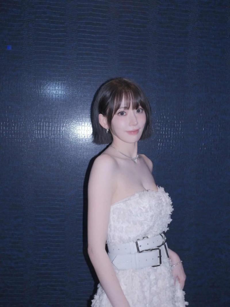 르세라핌 김채원,사쿠라,홍은채
