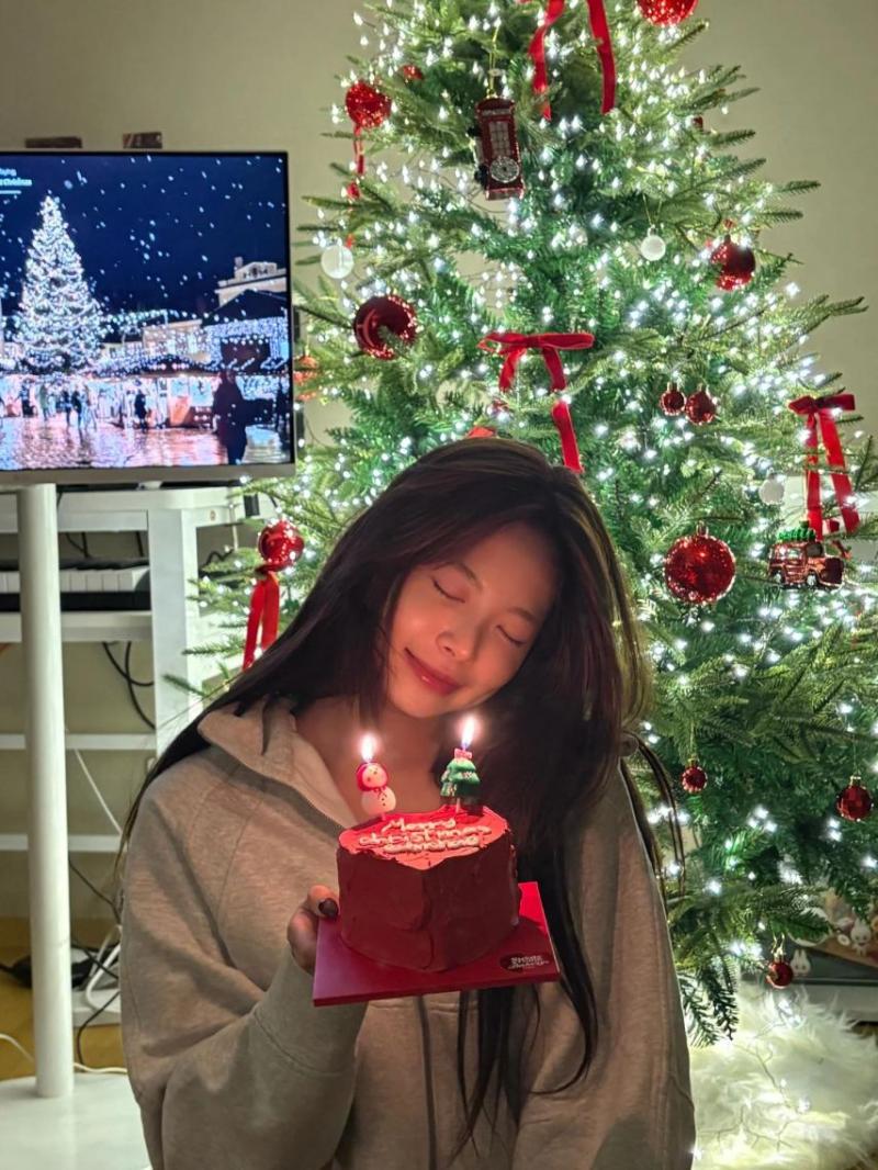 르세라핌 김채원,사쿠라,홍은채