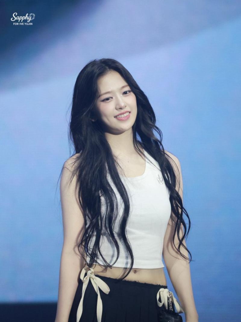 아이브 안유진