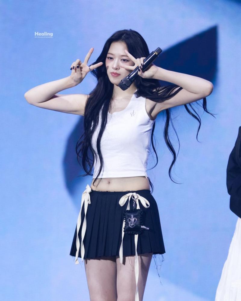 아이브 안유진