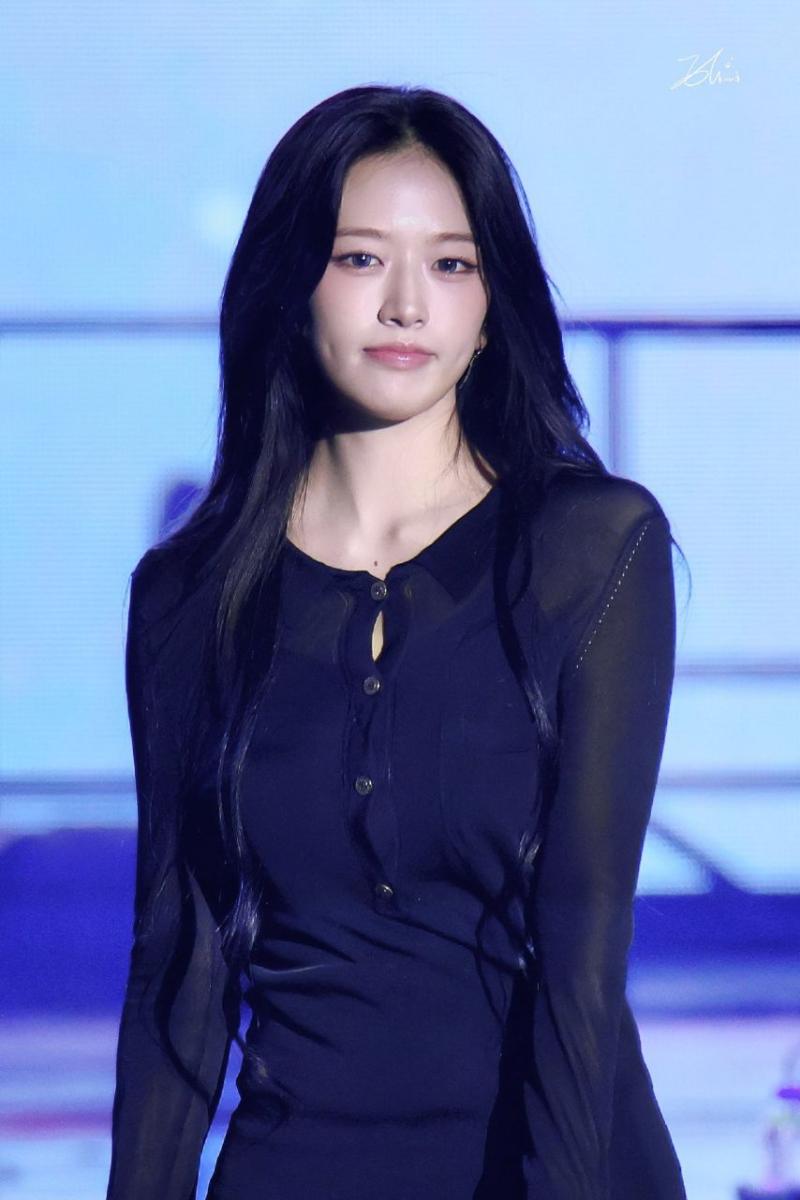아이브 안유진