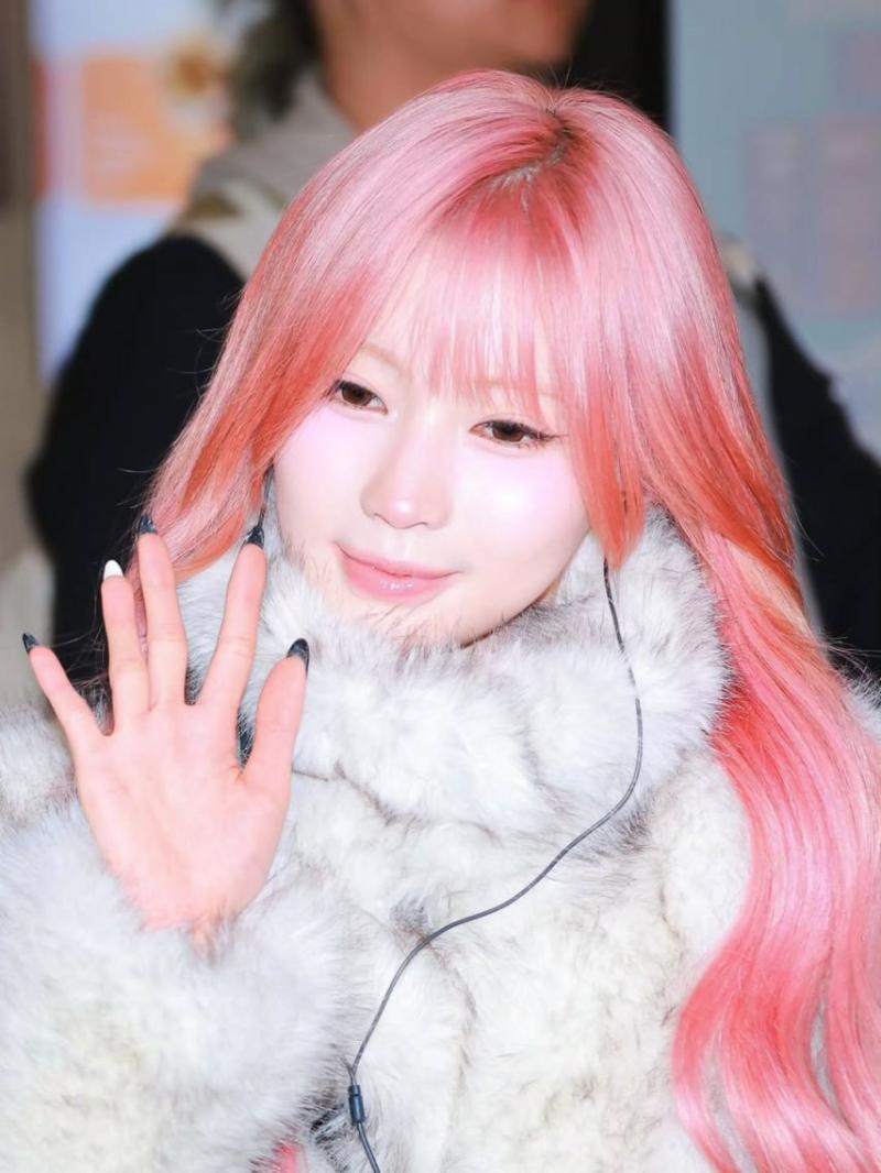 BABYMONSTER (베이비몬스터) 아사