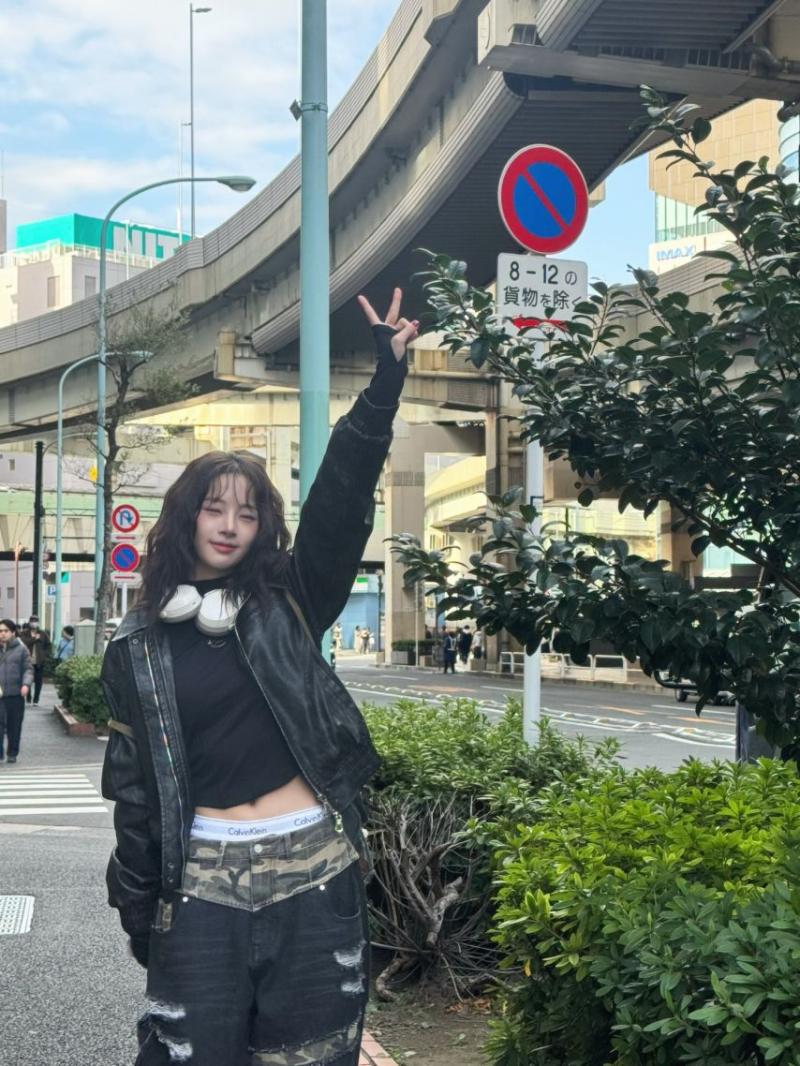 피프티피프티 하나, 문샤넬