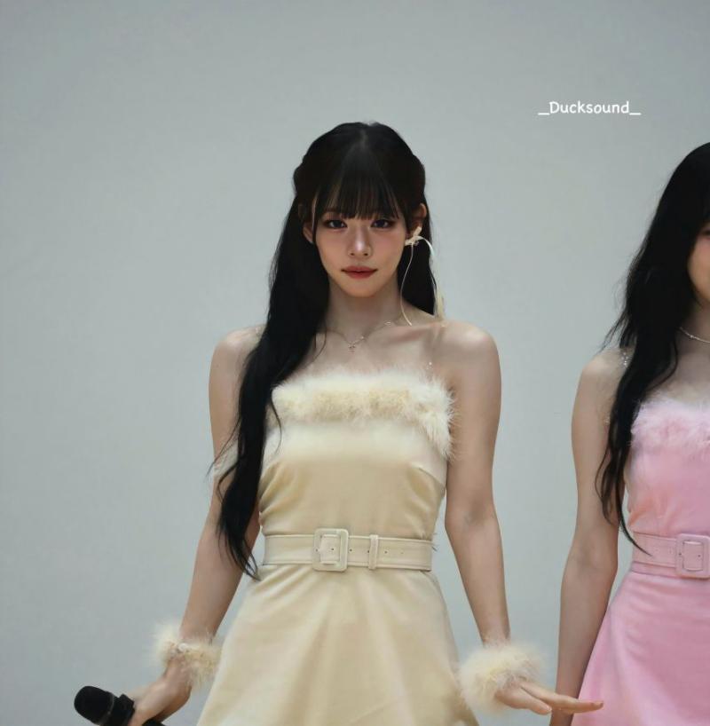 프로미스나인 이채영
