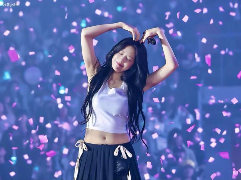 아이브 안유진