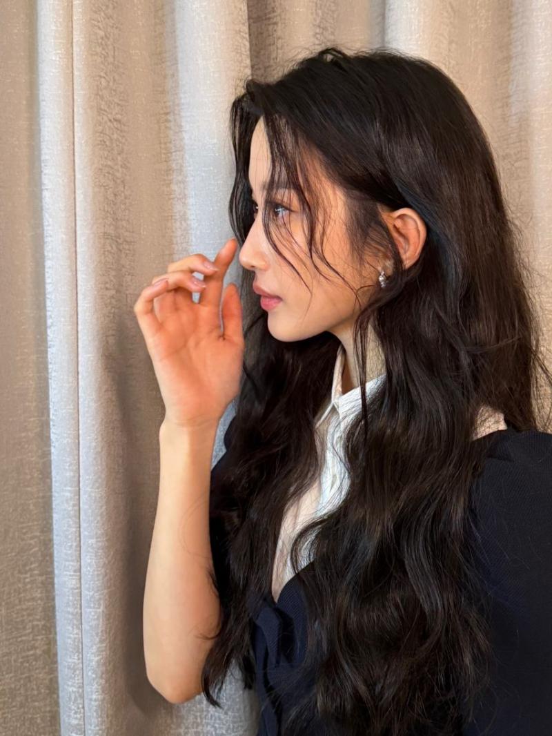 문가영