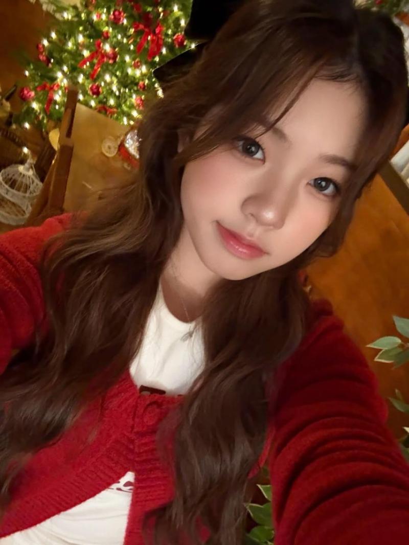 UNIS (유니스) 오윤아