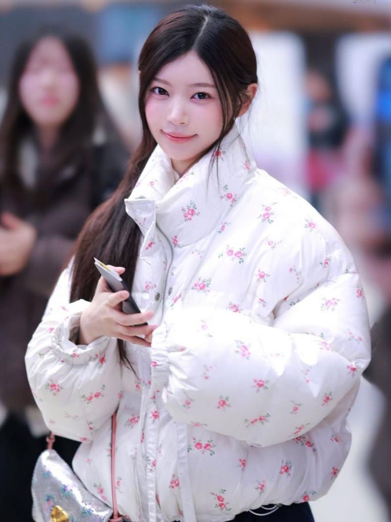 아일릿 (ILLIT) 모카